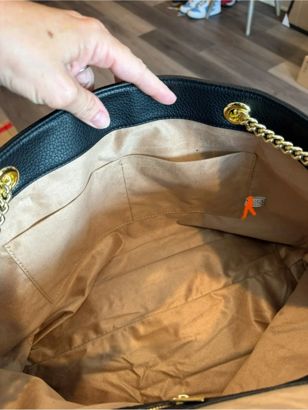 Black Leather Tote Bag with Gold Chain Handles - Picture 4 of 5